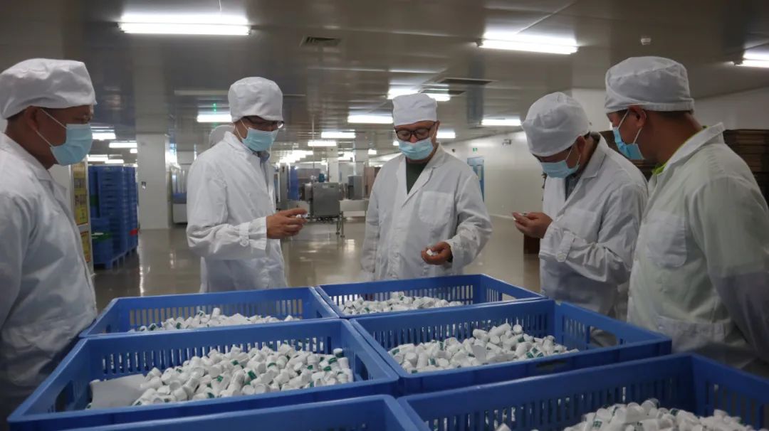 广药集团纪委书记、监察专员黄山赴总厂第四制造部（威仙丹业有限公司）调研指导事情