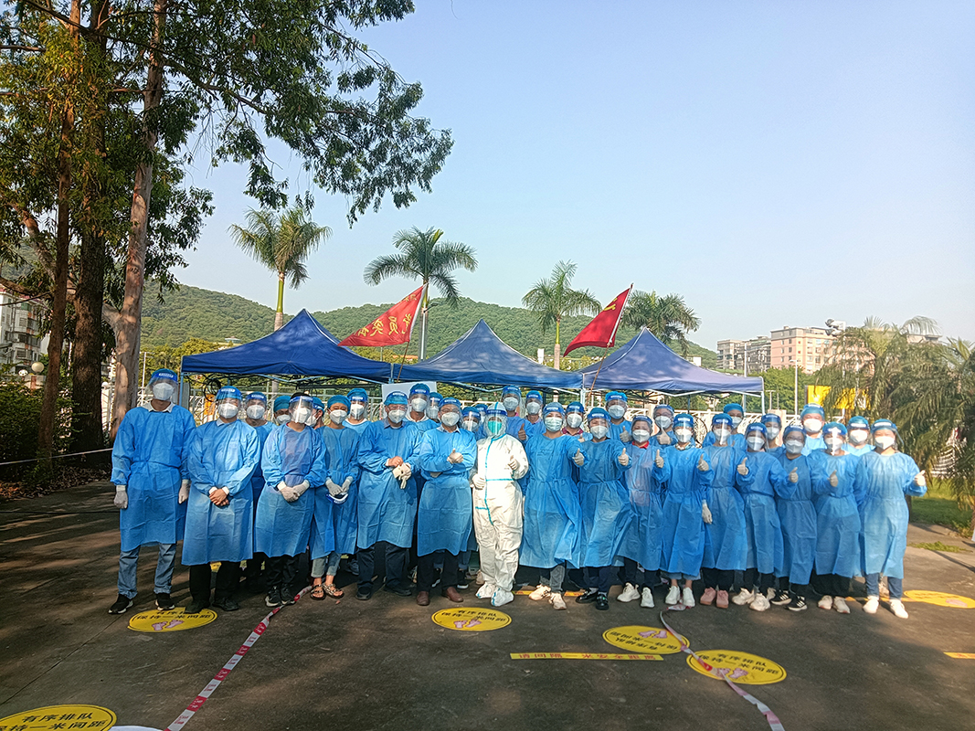 36365官网迅速集结自愿者76人次支援36365官网药厂社区全员核酸检测