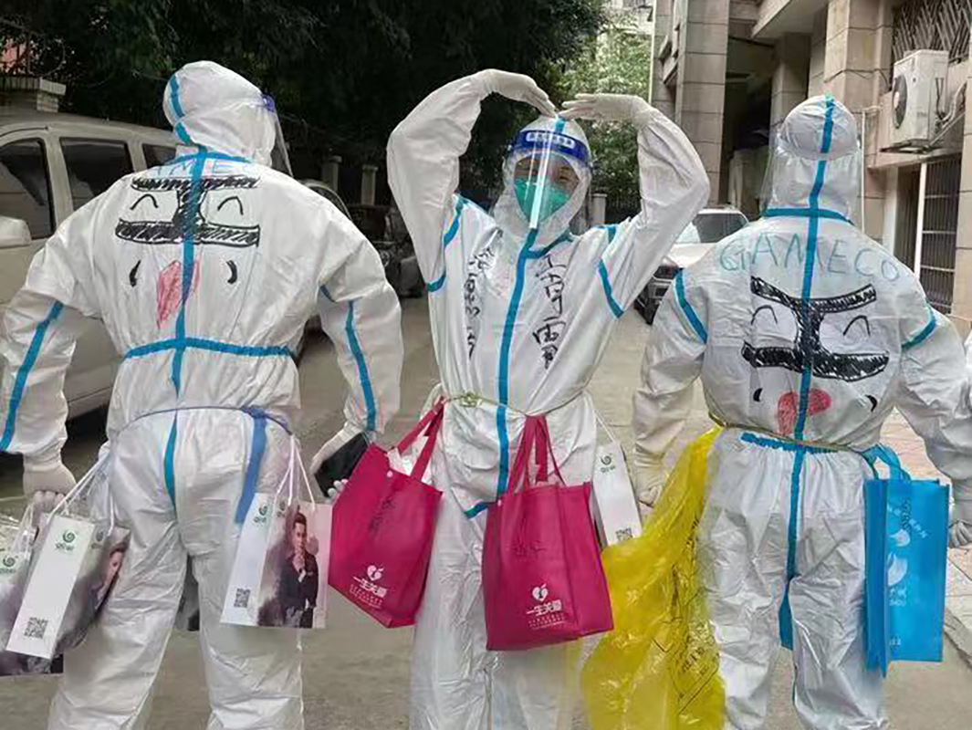 镜头下的他们——第二党支部党员职工下沉社区支援疫情防控事情纪实